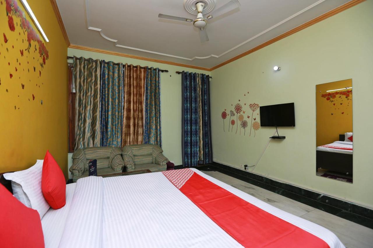 Oyo 11752 Hotel Sun Palace Residency Indirapuram Exterior foto